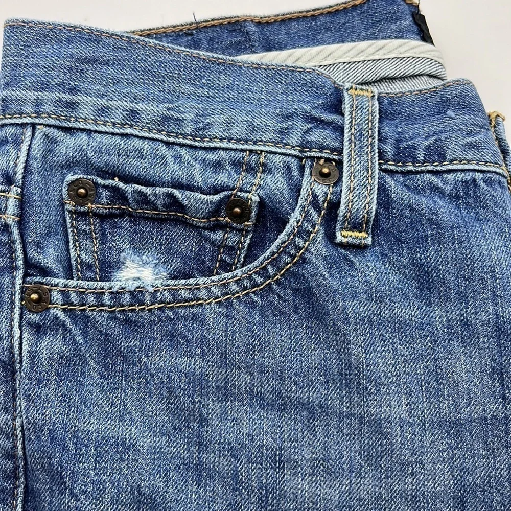 Levi’s Black Label Size 1